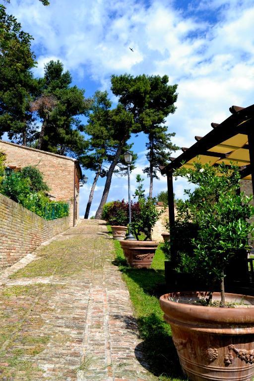 Mons Major Relais Villa Montemaggiore al Metauro Kültér fotó
